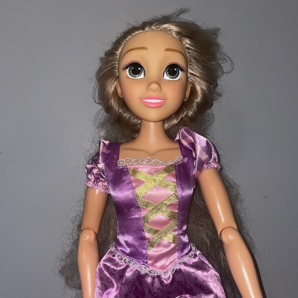 Disney Tangled Life Size 32"In  Princess Rapunzel